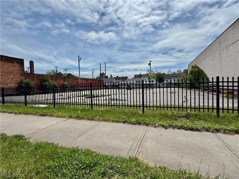 3610-3620 Superior Avenue, Cleveland, OH 44114 Photo 2