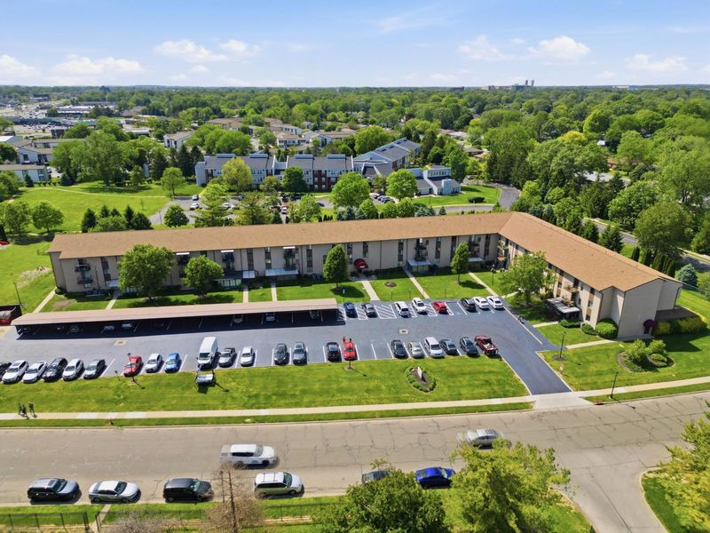 5885 Beechcroft Road , Unit 302, Columbus, OH 43229 Photo 21