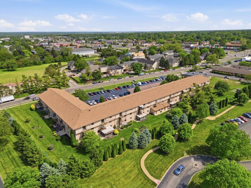 5885 Beechcroft Road , Unit 302, Columbus, OH 43229 Photo 23