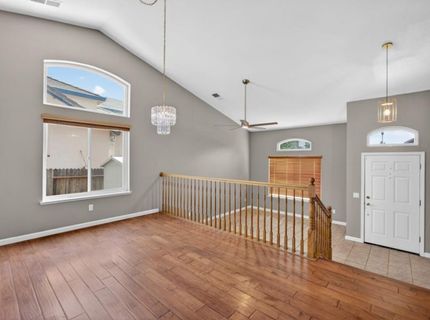 8758 Freesia Dr, Elk Grove, CA 95624 Photo