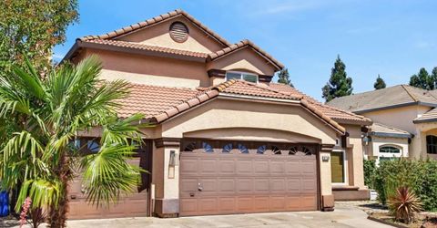 8758 Freesia Dr, Elk Grove, CA 95624 Photo