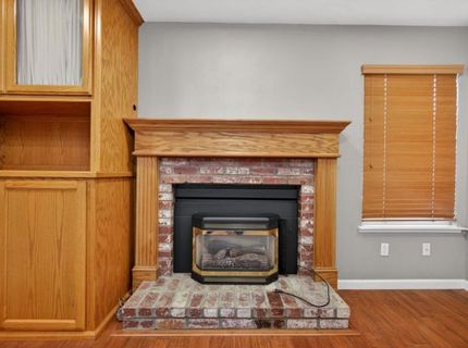 8758 Freesia Dr, Elk Grove, CA 95624 Photo