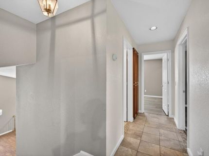 8758 Freesia Dr, Elk Grove, CA 95624 Photo