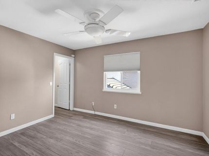 8758 Freesia Dr, Elk Grove, CA 95624 Photo