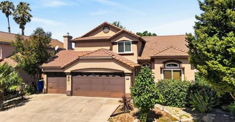 8758 Freesia Dr, Elk Grove, CA 95624 Photo