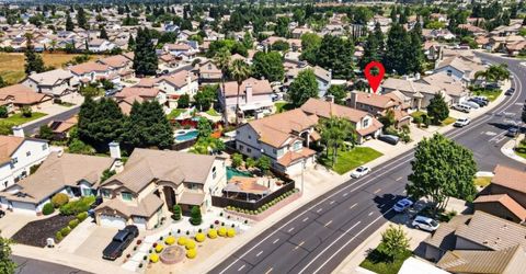 8758 Freesia Dr, Elk Grove, CA 95624 Photo