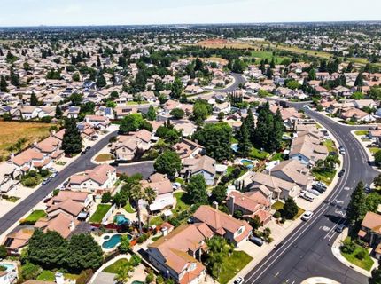 8758 Freesia Dr, Elk Grove, CA 95624 Photo