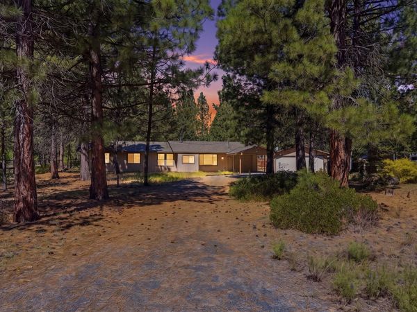 50868 Doe Loop, La Pine, OR 97739