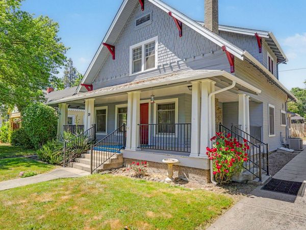 29 Summit Avenue, Medford, OR 97501