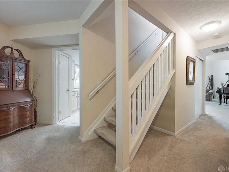 789 Hidden Circle, Washington Township, OH 45458 Photo 14