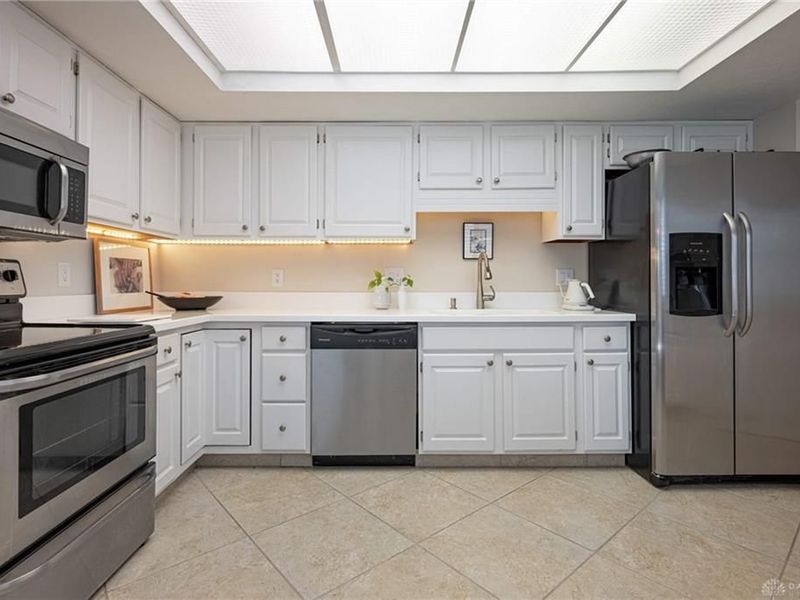 789 Hidden Circle, Washington Township, OH 45458 Photo 7
