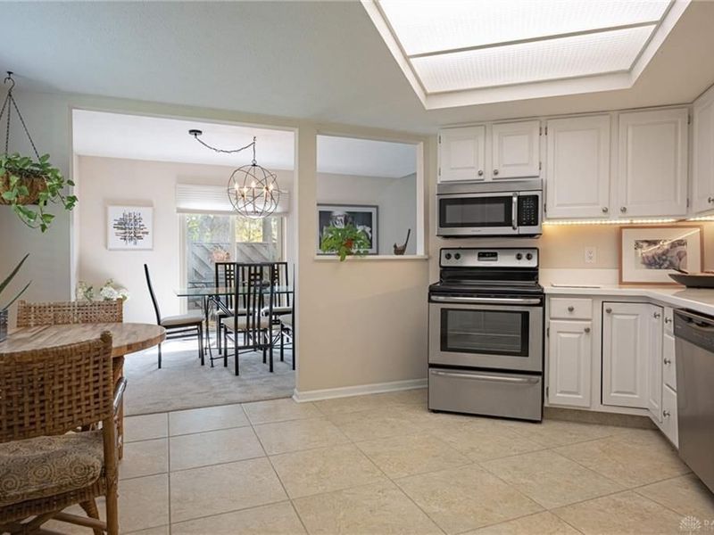 789 Hidden Circle, Washington Township, OH 45458 Photo 8