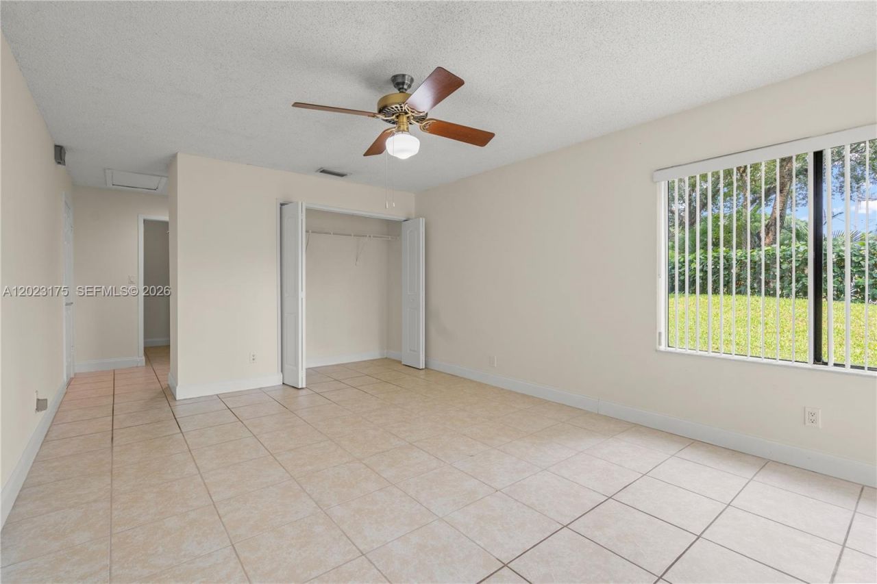 9367 SW 1st St, Unit 808, Plantation, FL 33324 Photo