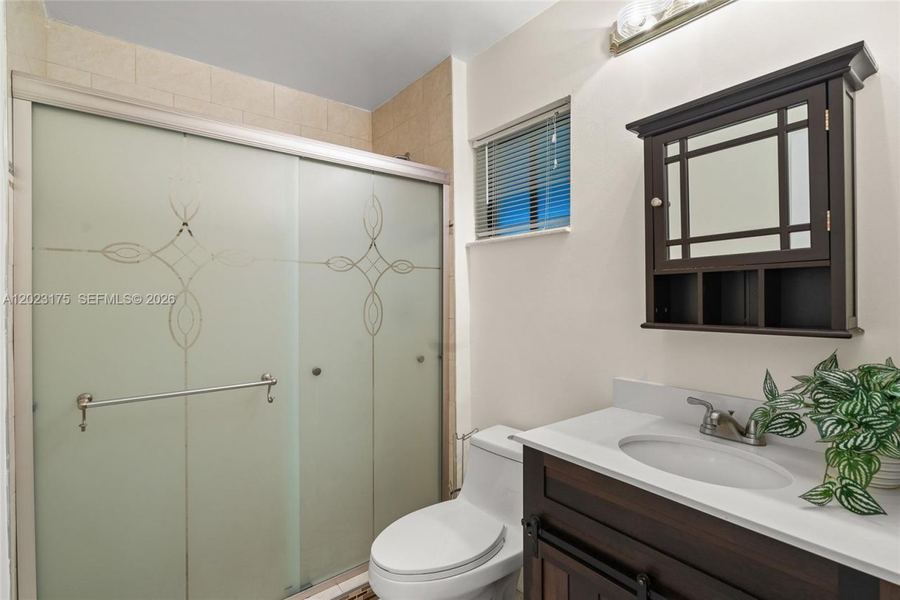 9367 SW 1st St, Unit 808, Plantation, FL 33324 Photo