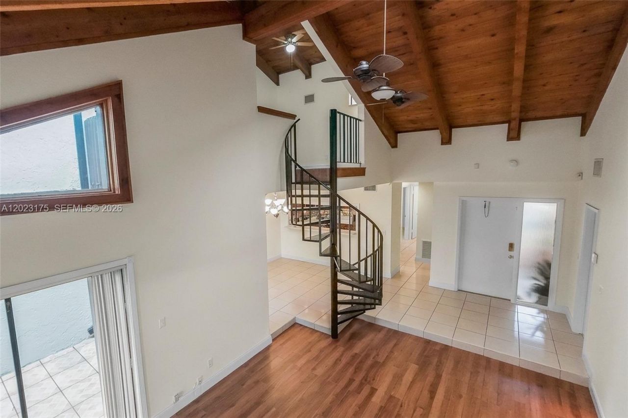 9367 SW 1st St, Unit 808, Plantation, FL 33324 Photo