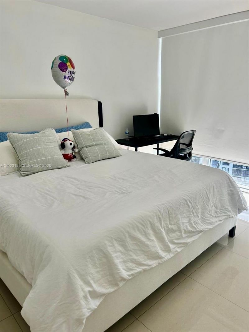 2451 Brickell Ave, Unit 16J, Miami, FL 33129 Photo