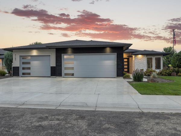 4184 E Divide Pass St, Meridian, ID 83642