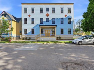 1786 W Willis Street, Detroit, MI 48208