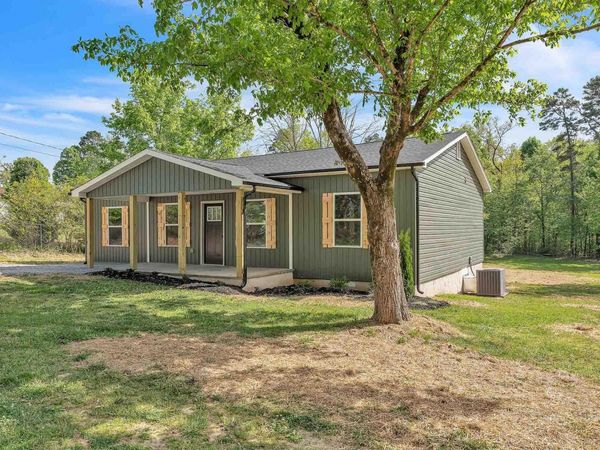 320 Old Fort Road , Old Fort, TN 37362