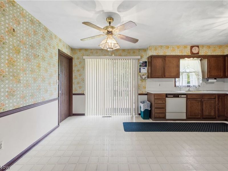 3531 Shirley Road , Youngstown, OH 44502 Photo 6