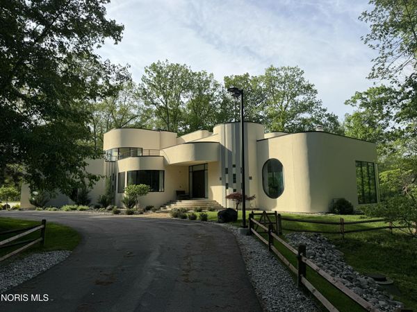 4832 Devilbiss Court , Toledo, OH 43623