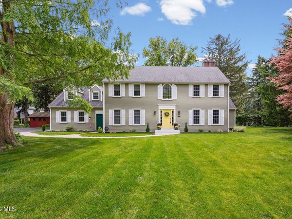 116 Rockledge Circle, Perrysburg, OH 43551