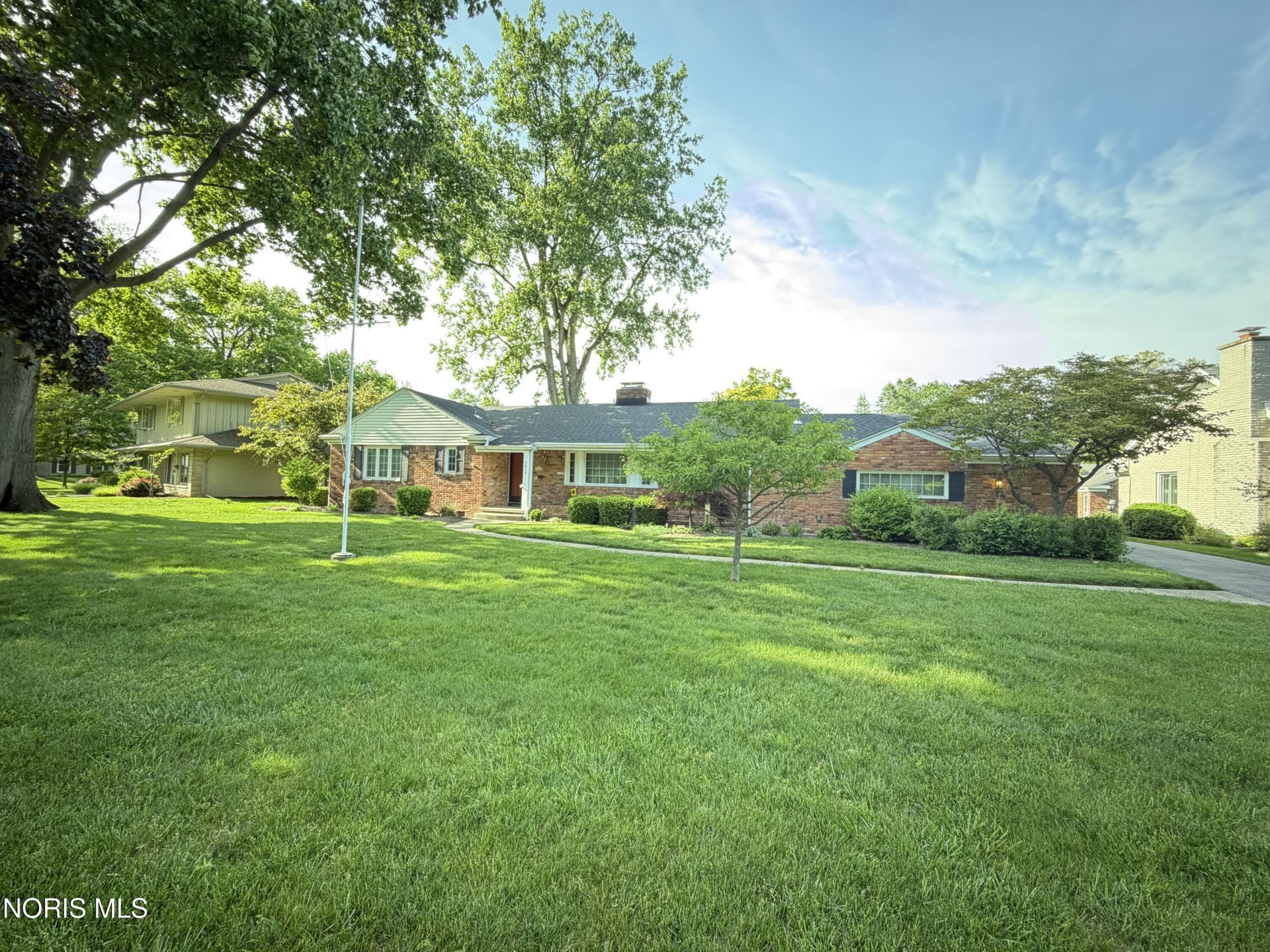 4814 Carskaddon Avenue, Toledo, OH 43615 Main Photo