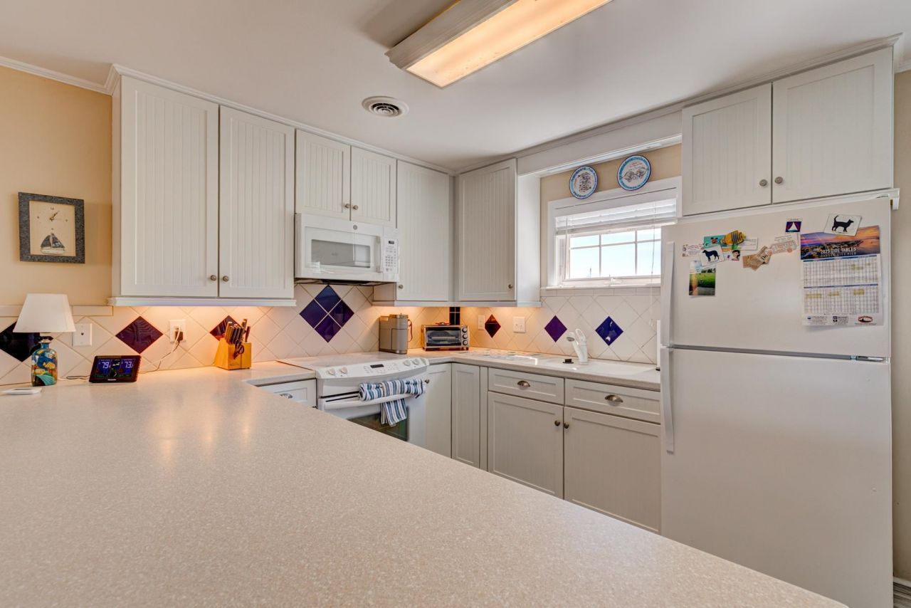141 Cypress Ave. Photo 20