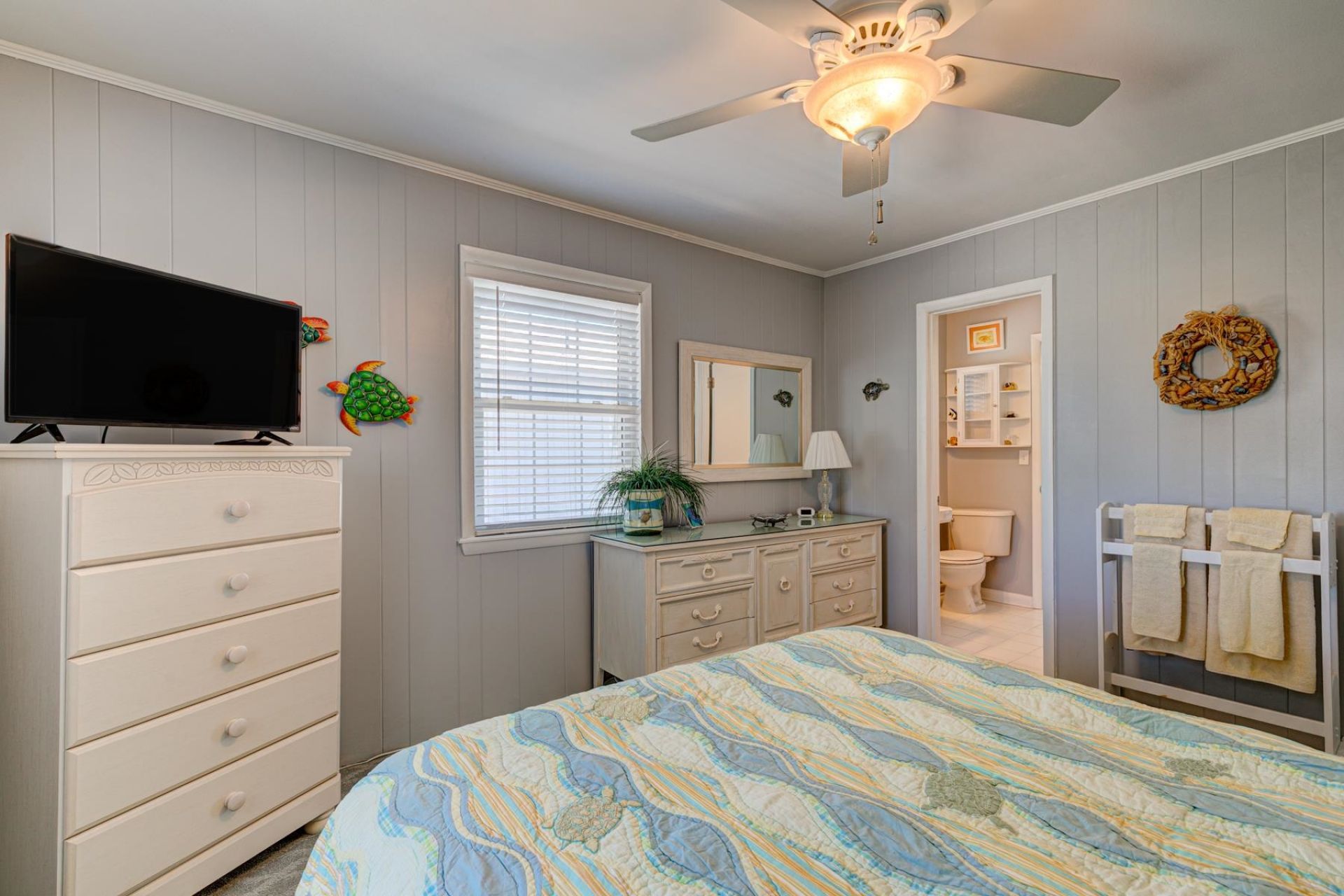 141 Cypress Ave. Photo 36