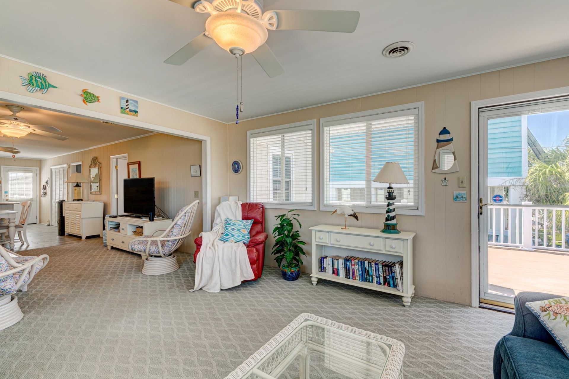 141 Cypress Ave. Photo 9
