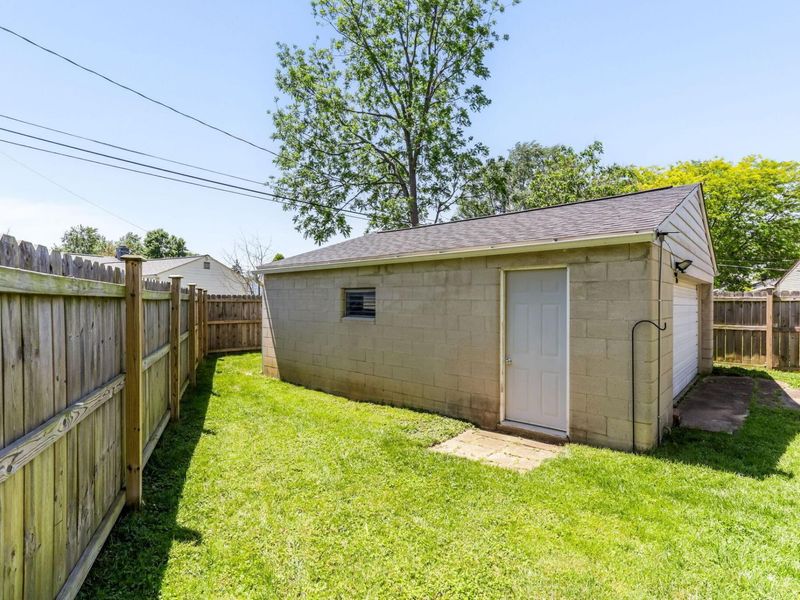 4549 Saint Rita Lane , Columbus, OH 43213 Photo 46