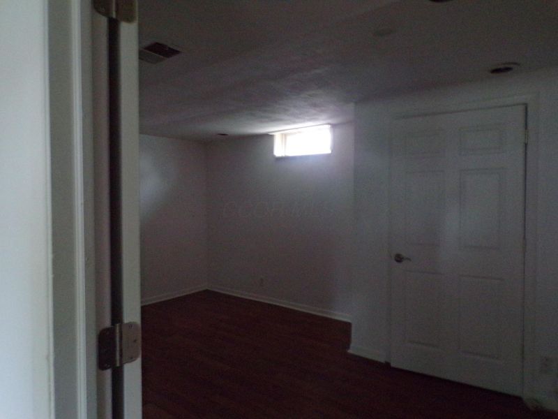 3404 Elwood Drive , Hilliard, OH 43026 Photo 13