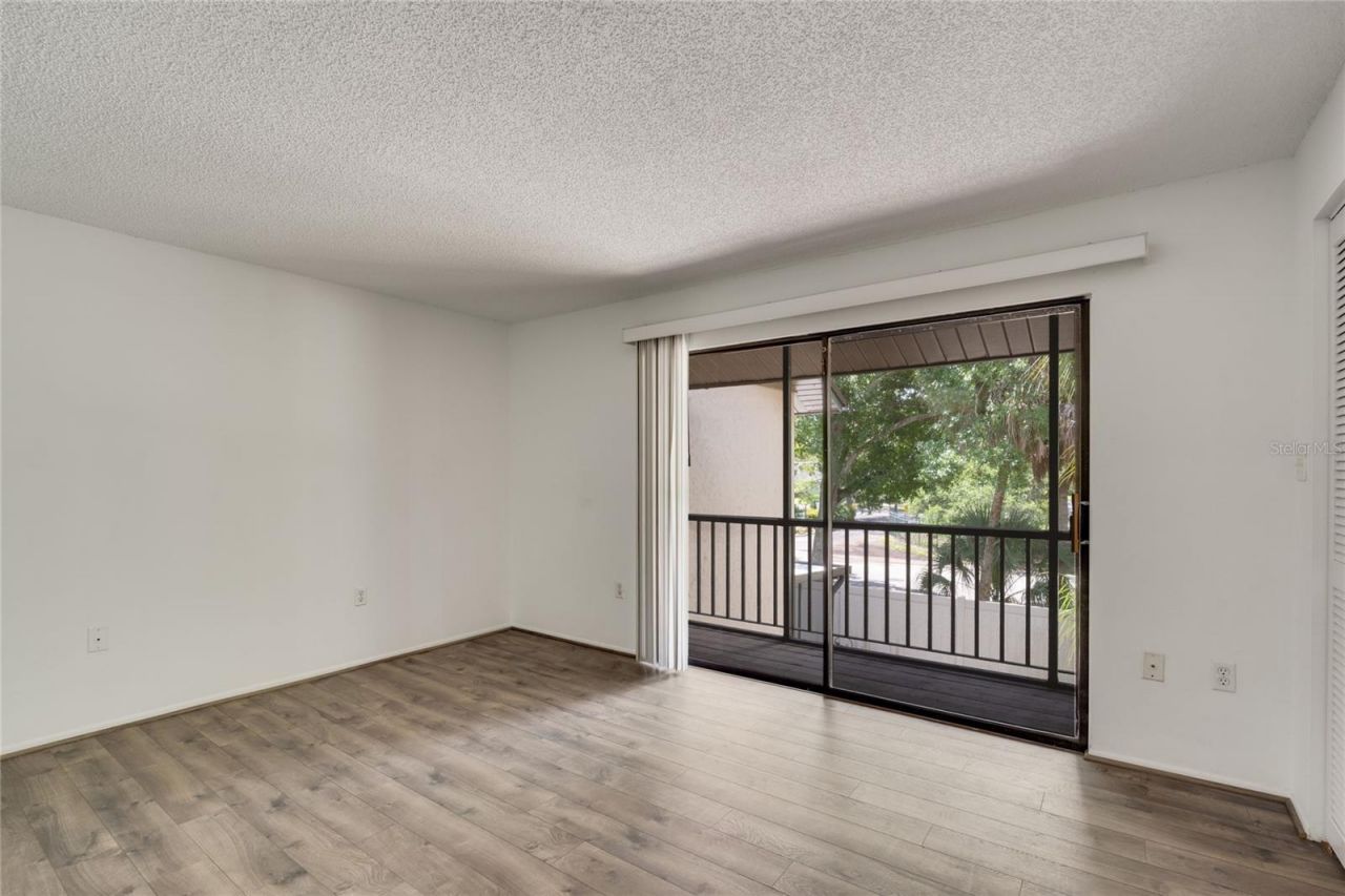 926 Sunridge Drive, Unit F1, Sarasota, FL 34234 Photo