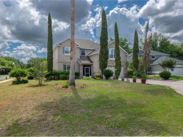401 SPLIT OAK COURT , EUSTIS, FL 32736
