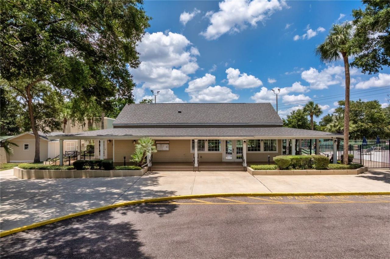 690 Oak Hollow Way , Altamonte Springs, FL 32714 Photo