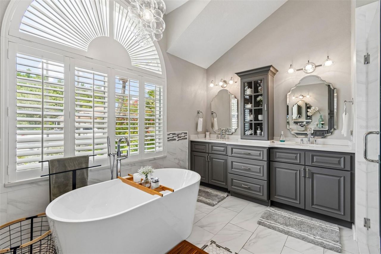 1021 Arlinbrook Drive , Trinity, FL 34655 Photo