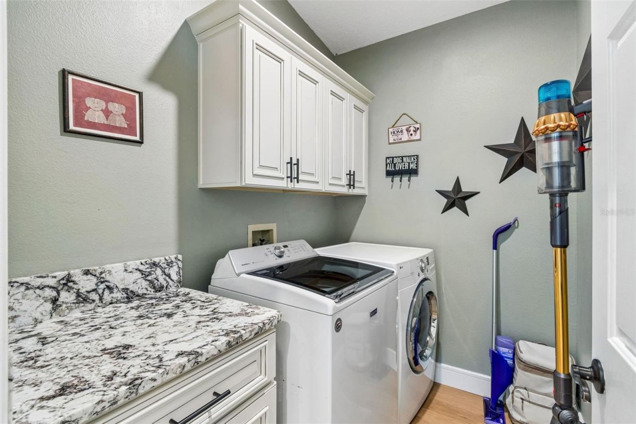 1021 Arlinbrook Drive , Trinity, FL 34655 Photo