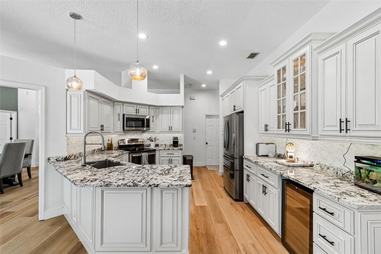 1021 Arlinbrook Drive , Trinity, FL 34655 Photo