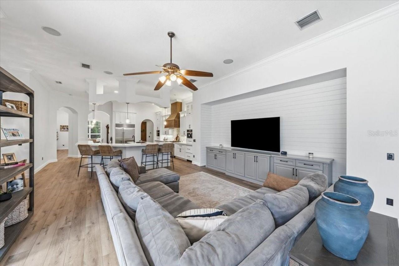 16303 Dunlindale Drive, Lithia, FL 33547 Photo