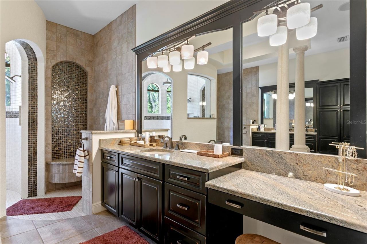 16303 Dunlindale Drive, Lithia, FL 33547 Photo