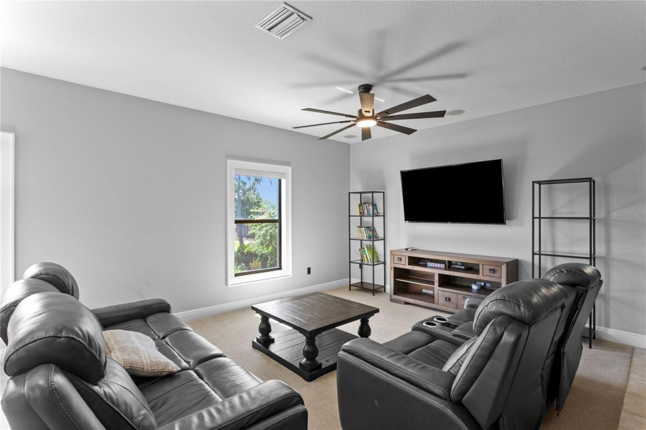 16303 Dunlindale Drive, Lithia, FL 33547 Photo