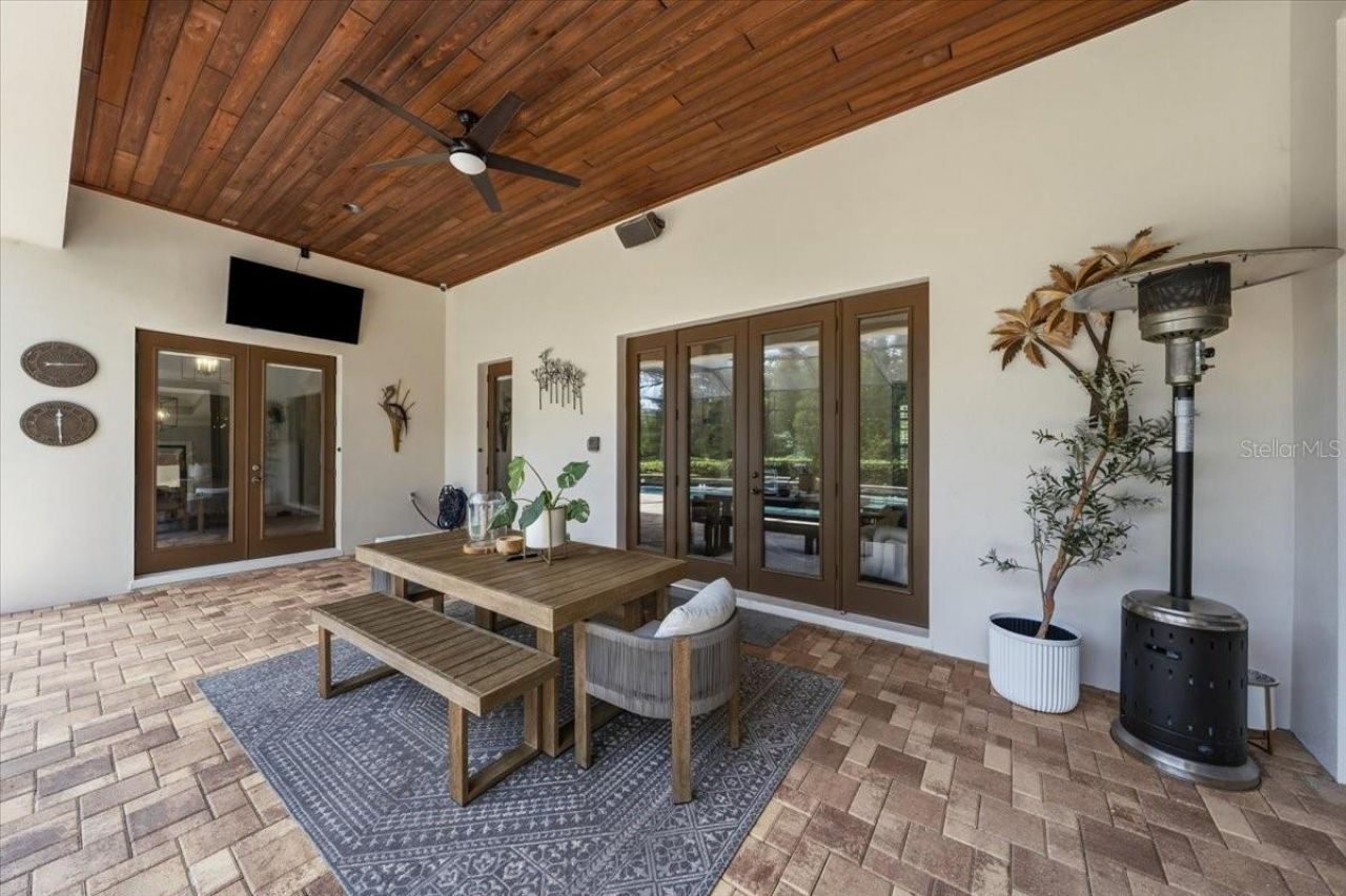 16303 Dunlindale Drive, Lithia, FL 33547 Photo