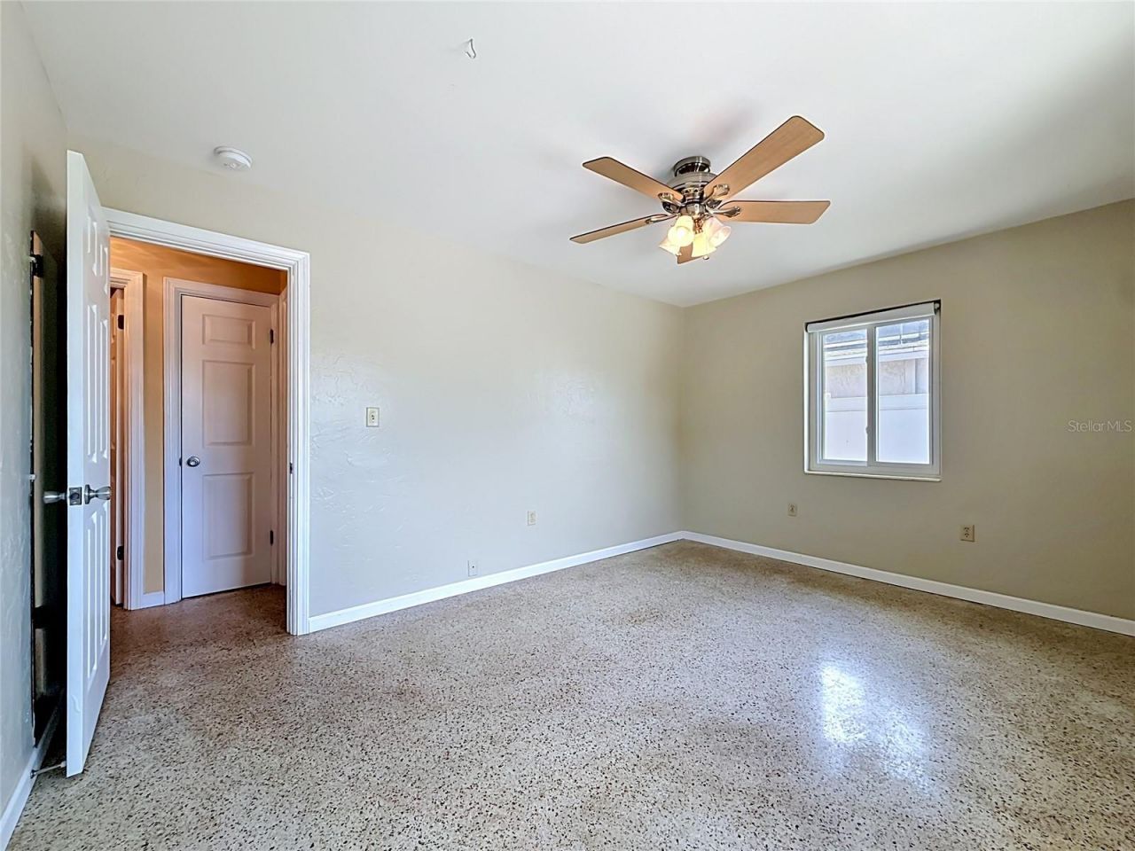 5163 60th Way N, Kenneth City, FL 33709 Photo