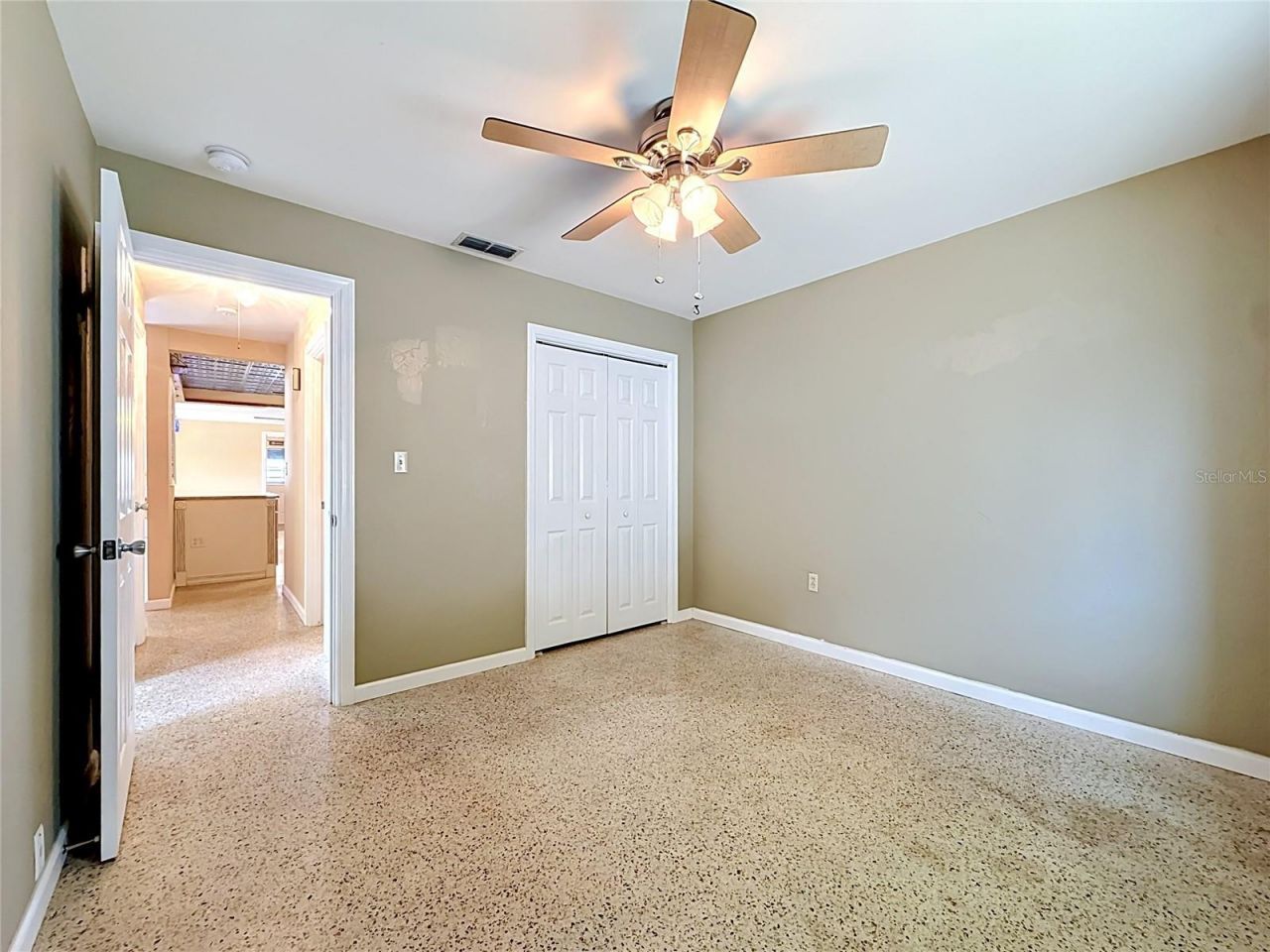 5163 60th Way N, Kenneth City, FL 33709 Photo