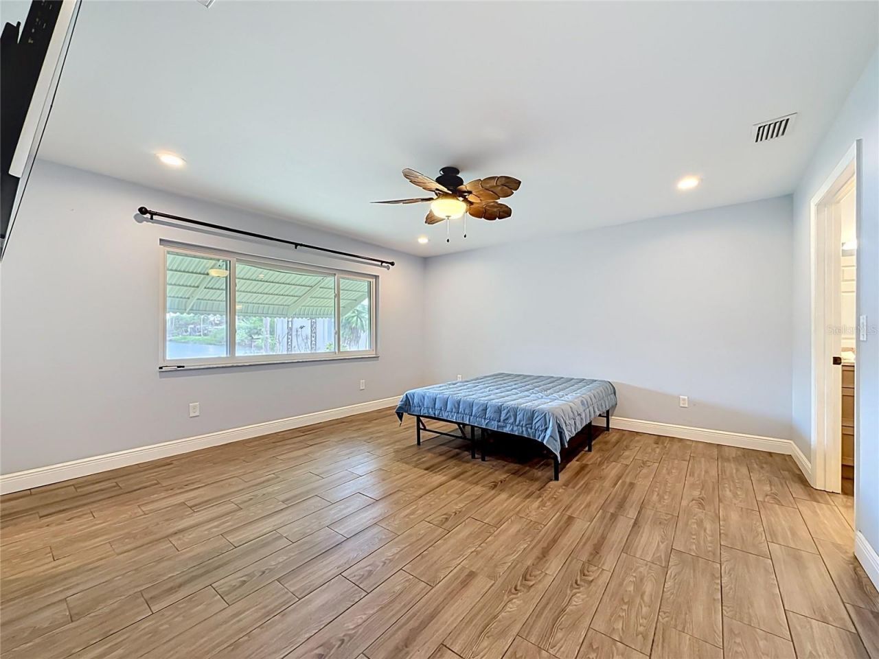 5163 60th Way N, Kenneth City, FL 33709 Photo