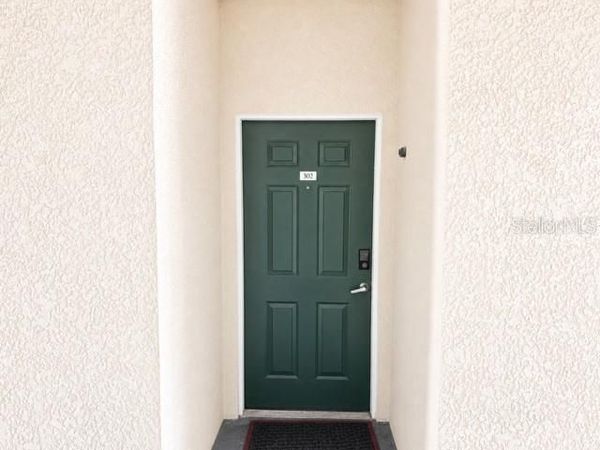 17102 CARRINGTON PARK DRIVE , Unit 302, TAMPA, FL 33647