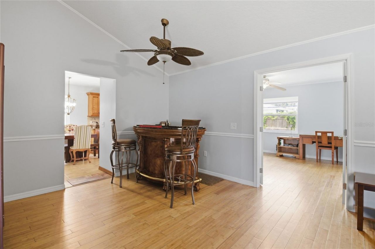 602 Lake Drive , Sebastian, FL 32958 Photo