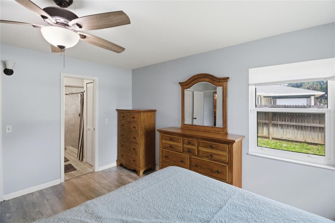 602 Lake Drive , Sebastian, FL 32958 Photo