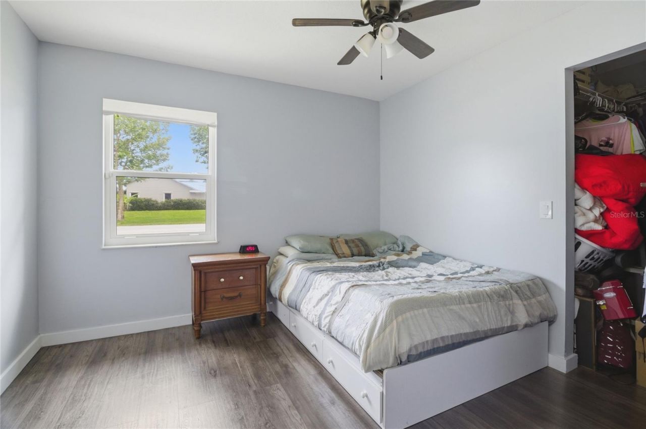 602 Lake Drive , Sebastian, FL 32958 Photo