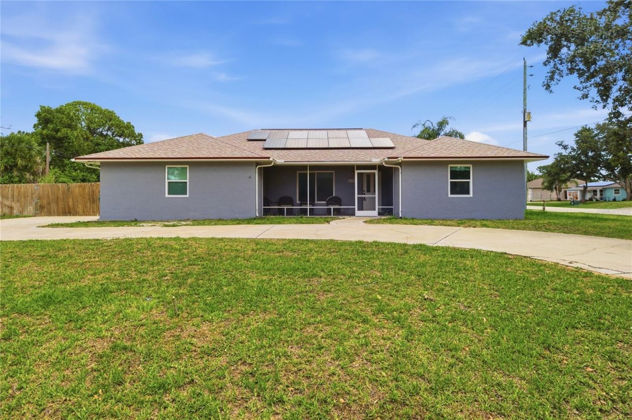 602 Lake Drive , Sebastian, FL 32958 Photo